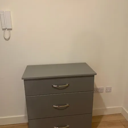 Dublin-onebedroom-onebathroom-wifi *